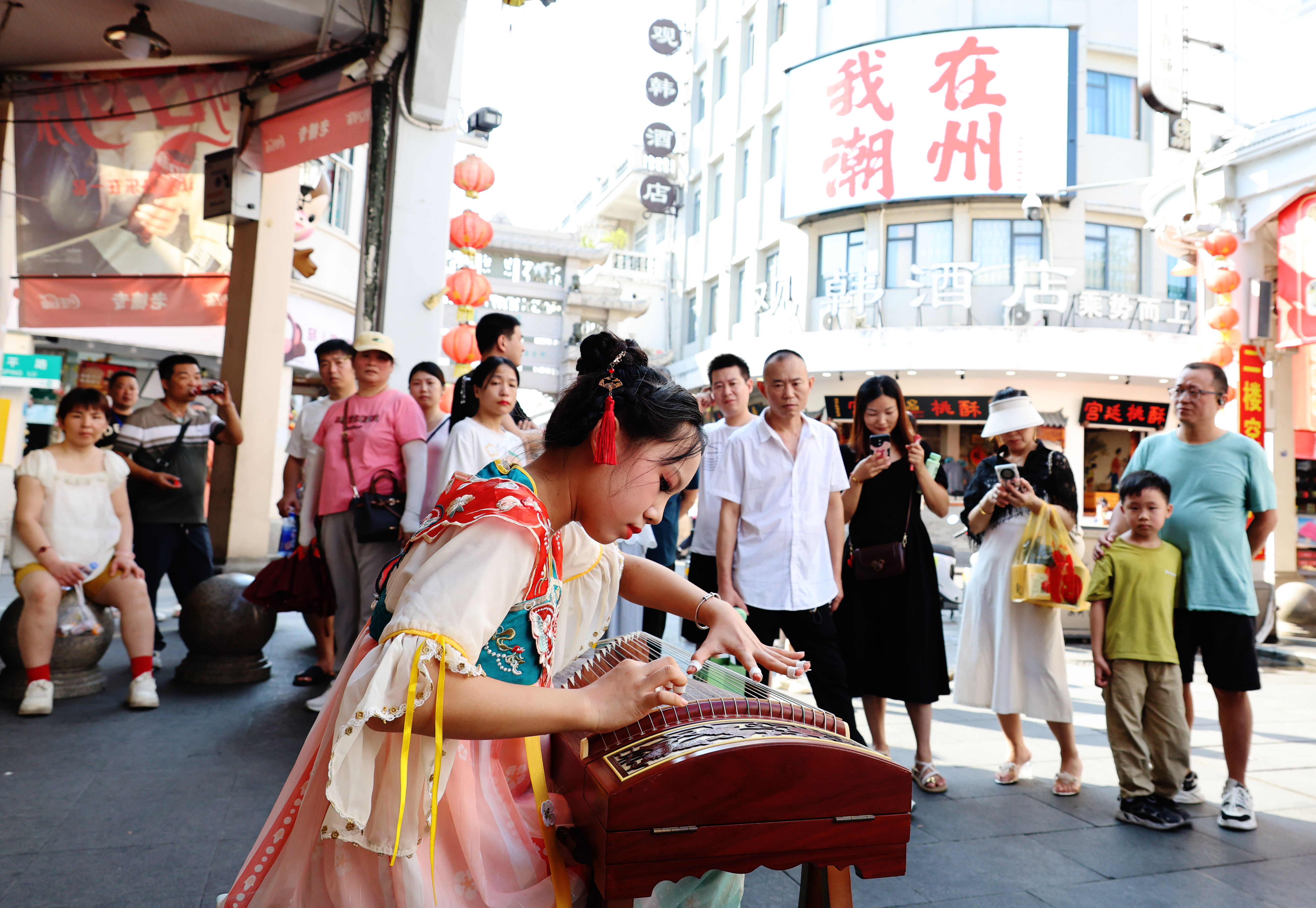 The ancient city of Chaozhou drew large crowds.