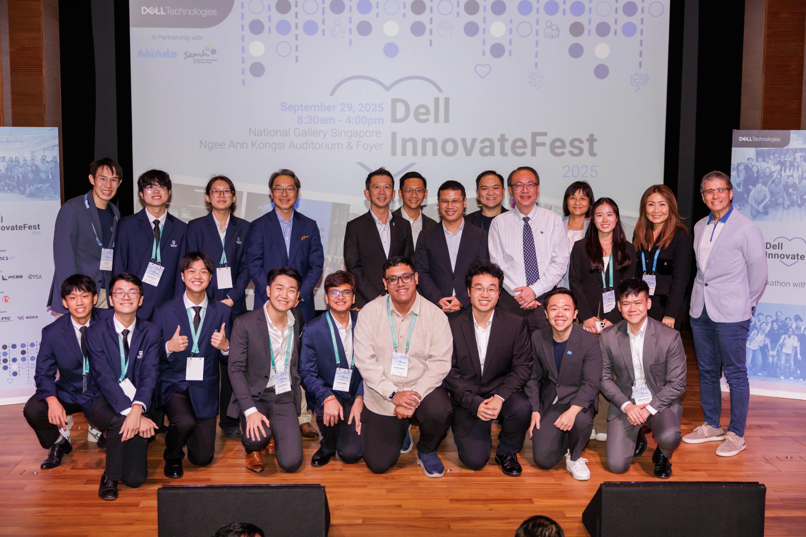 Minister of Education, Desmond Lee, taking a group photo with the winning teams of InnovateFest 2025