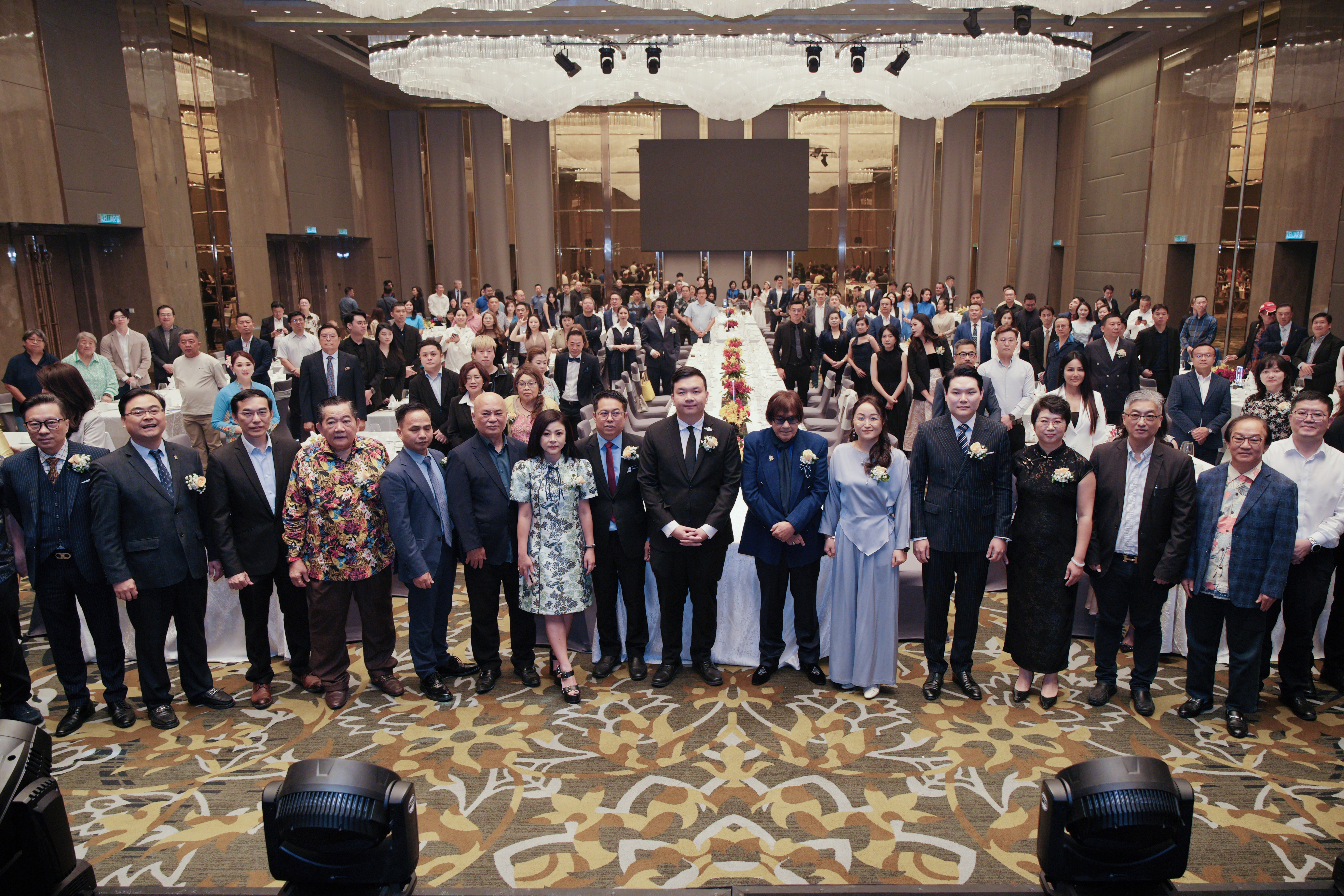 (The Scene of the strategic cooperation press conference of Elong Hotel Technology Group& Evians Holdings Internetional